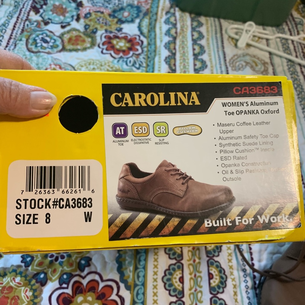 Women’s Carolina Opanka Oxford, shoes, style number CA3683 size 8W new in box!